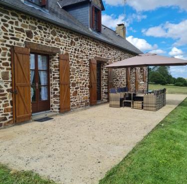 Charmant gîte avec vue panoramique aux portes de la forêt de Sillé