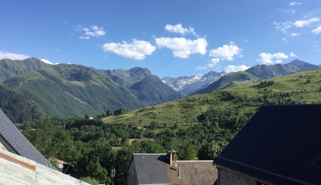 Charmant Gîte de Montagne Avec Terrasse et vue sur les Montagnes