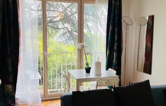 Charmant logement centre ville Rosny Sous Bois