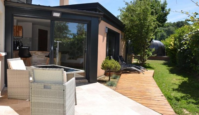 Charmant logis neuf équipé/Piscine/SPA/Sauna/Gym