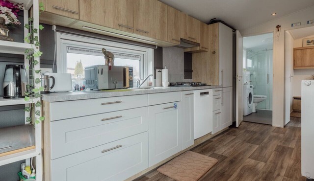 Charmant Mobile-home au Camping D'avenches