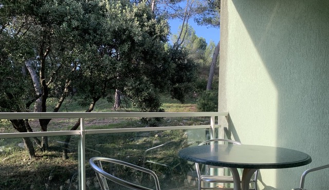 Charmant Studio au Calme vue sur Pinède