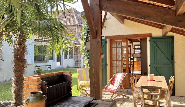 Charmant Studio 25 m² Avec Mezzanine et Piscine