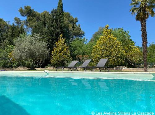 Charmant Studio avec Piscine Privative sur 1500m2 de Terrain Proche Cascade de Sillans VAR Verdon