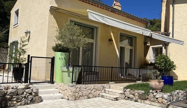 Charmant Studio Loft Independant Dans Domaine Sécurisé Très Calme