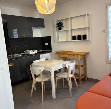 Charmant studio St Priest Proche Université Lyon2