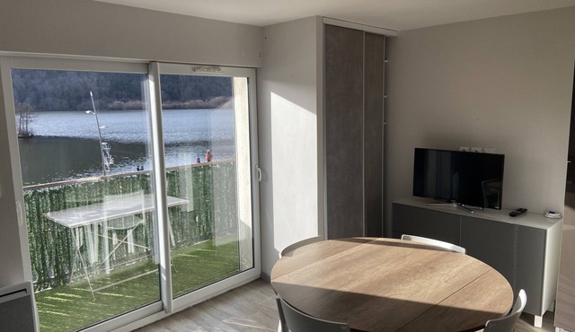 Charmant T2 Avec Balcon Donnant vue sur le lac Chambon et le Massif du Sancy