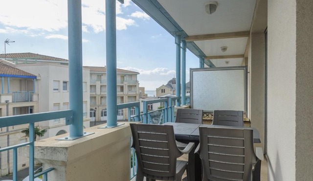 Charmant T2 Bis avec Aperçu Mer, Piscine, Parking Privé à 100m Plage - Châtelaillon-Plage - FR-1-535-29