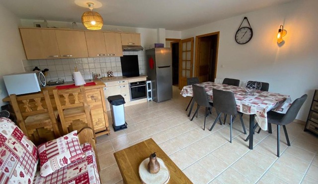 Charmant T2 + cabine avec balcon orienté sud à Saint-Jean-de-Sixt, proche de La Clusaz - FR-1-459-209