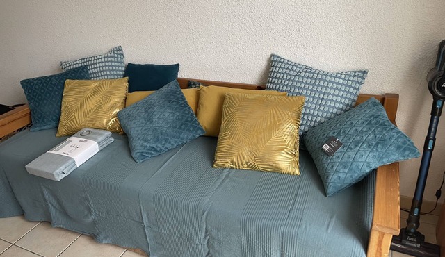 Charmant T2 au Pays des Lavandes , à Proximité Immédiate des Thermes Valvital