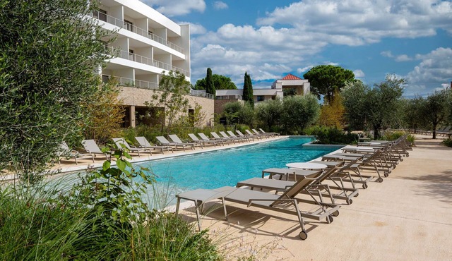 Charmant T2 | Spa, golf & détente en pleine nature