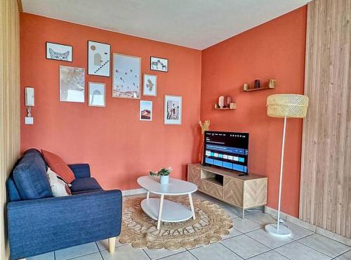 Charmant T2 terrasse, garage