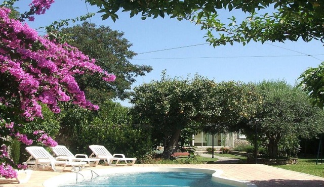 Charmante 3* Villa La Milouyette by Interhome