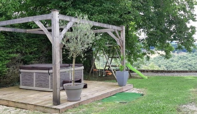 Charmante Chambres D'hôtes Dans le Périgord Noir au Cœur D'un Ancien Prieuré