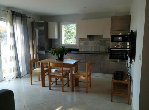 Charmante demeure au cœur de la provence verte