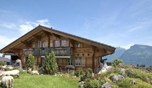 Charmante Ferienwohnung Murmeli by Interhome