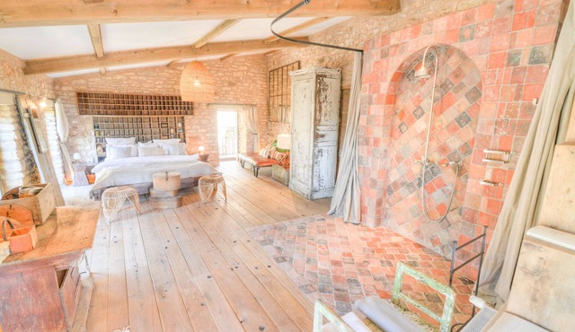 Charmante et Authentique Maison de Village Avec une Belle Décoration