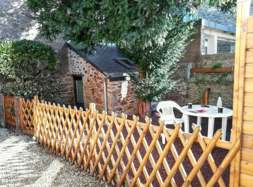 Charmante maison avec cheminée à Saint-Jacut-de-la-Mer