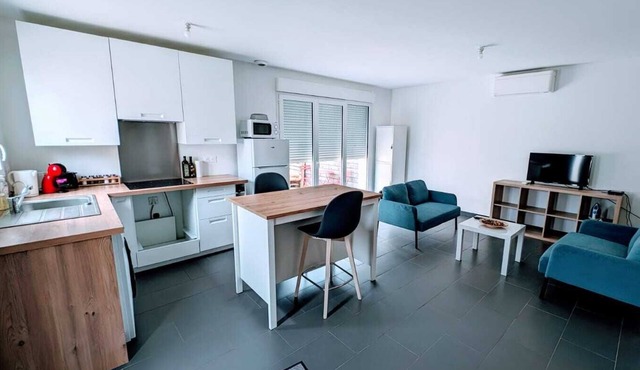 Charmante Maison 2 Chambres à Dammarie Les Lys