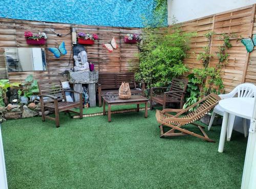 Charmante maison à Cérences avec jardin de 55 m²