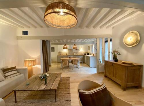 Charmante maison à pans de bois, Vernon centre