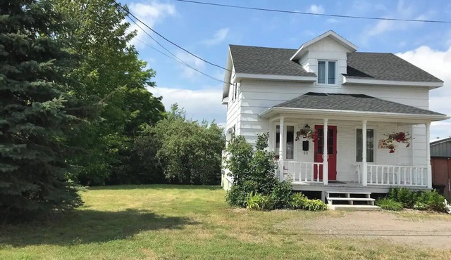 Charmante maison, équipée, à moins de 10 mins du magnifique village Kamouraska