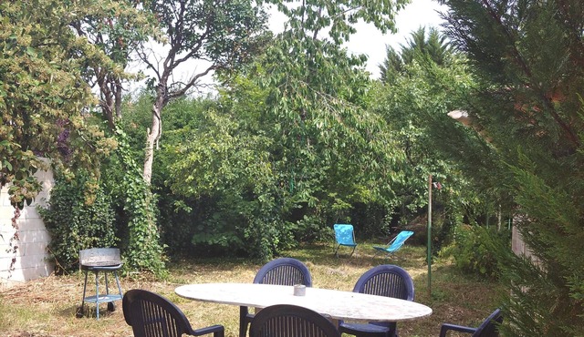 Charmante Maison 3 Chambres sur Grand Jardin - Quartier Dijon Sud