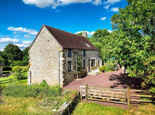 Charmante maison avec jardin et Wifi inclus - FR-1-497-133