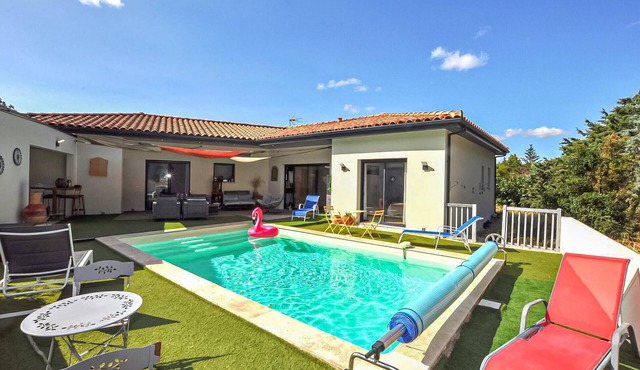 Charmante maison avec piscine