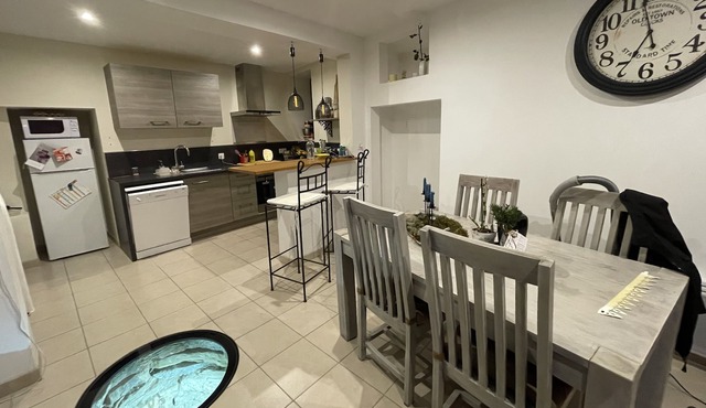 Charmante Maison de Village Rénovée Avec Goût