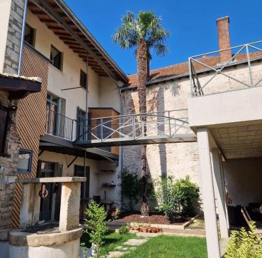 Charmante maison en centre-ville cour privée