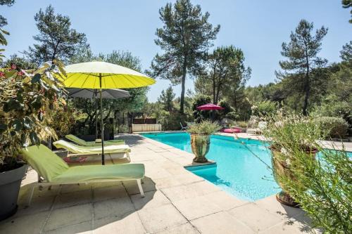 Charmante Maison en pleine nature avec piscine