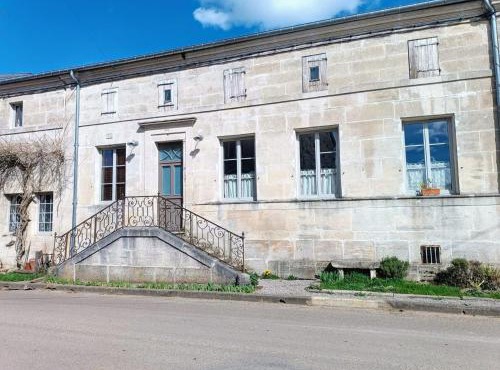 Charmante maison de village à Ménil-sur-Saulx - FR-1-585-172