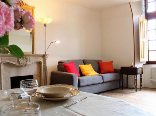 Charmante maison médiévale au cœur d'Hérisson - FR-1-489-606