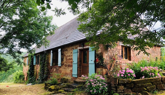 Charmante Maison Périgourdine Avec Piscine Dans un Écrin de Verdure