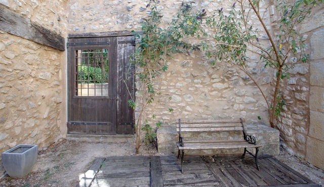 Charmante petite maison de village, charming village little house