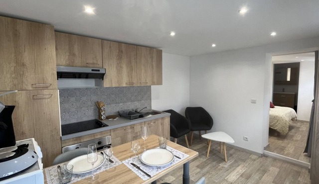 Charmante Petite Maison Pour Deux Personnes Avec Terrasse Privée