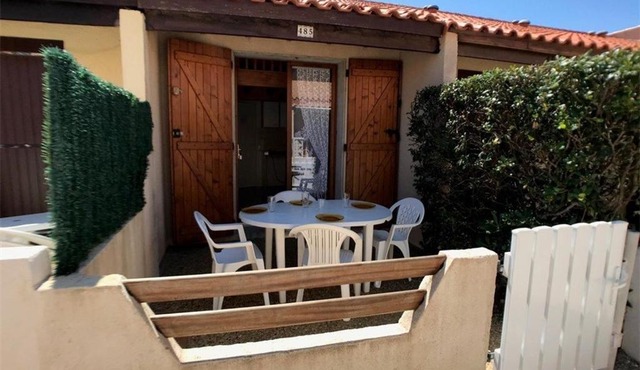Charmante Villa T1+Cabine+Mezzanine – 4 pers, Terrasse, Parking, Proximité Commerces, Bord de Lac - FR-1-81-53
