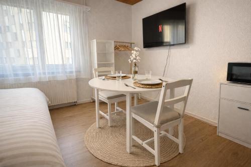 Charmantes Studio Rheinfall & Bahnhof zu Fuss