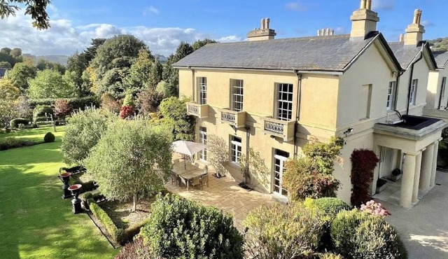 Charmantes Herrenhaus St. Anna in Torquay by Interhome