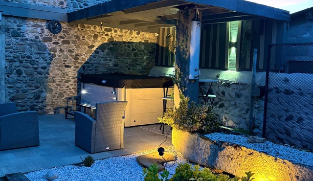 Charme/Détente : Renovated Béarnaise barn with Spa