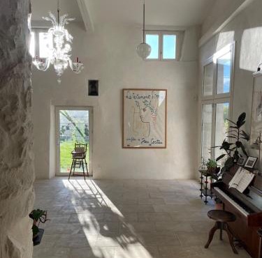 Charme et Confort - Maison Rénovée avec Piscine -