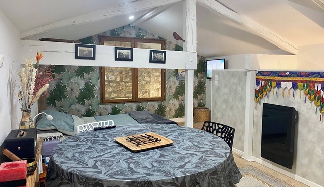 Charment studio installé dans une grange