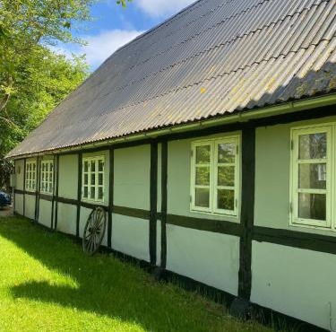 Charmerende feriehus tæt på Knuthenborg