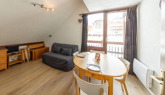 Charming 24m² studio for 4, ski-in ski-out, near spa center