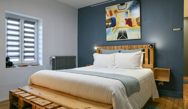 Charming Guest Room «Dali»