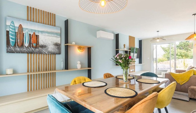 Charming Modern Bungalow with Nordic Hot Tub, Near Beach and Amenities in Saint-Jean-de-la-Rivière