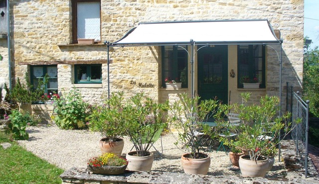 Charming cottage in Auxois-Côte d'Or: "La Hulotte"