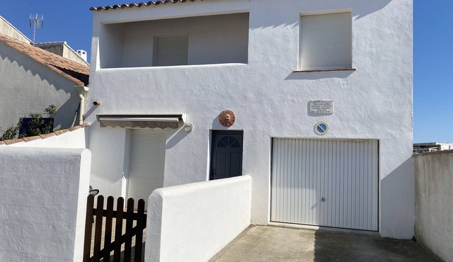 Charming villa in the heart of the village