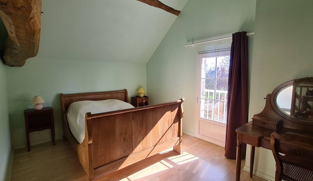 Charming independent tufa house